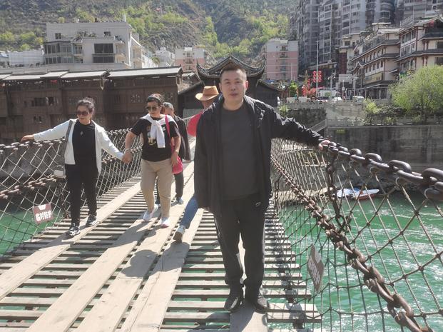 2cb60e9e413c57616b4844bea9f9629